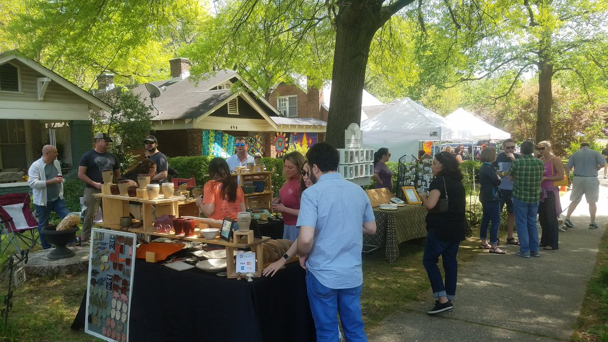 Today is always an emotional day for me. The <a href="/EastBuntyn/">East Buntyn Art Walk</a> ArtWalk committee puts in so much HARD work every year to make this an incredible event. And it's here. And I can't wait for you to experience it. 🎨🍷🍽🐶 🎸🌷 #ilovememphis