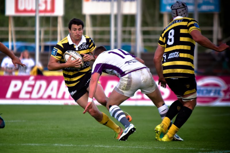 SMR_Rugby's tweet photo. Belle soirée au Stade Guy Boniface !
Le résumé de la victoire des Jaune et Noir est disponible ➡️ https://t.co/SSpT7qyIdP
Au programme :
✍🏼 le résumé
📲 le live
🎥 résumé Eurosport
🎙 Itw
📸 Jean Philippe Bezier et Tastet Romain
#SMRUSBPA #PROD2 https://t.co/BoS8bmYLBY