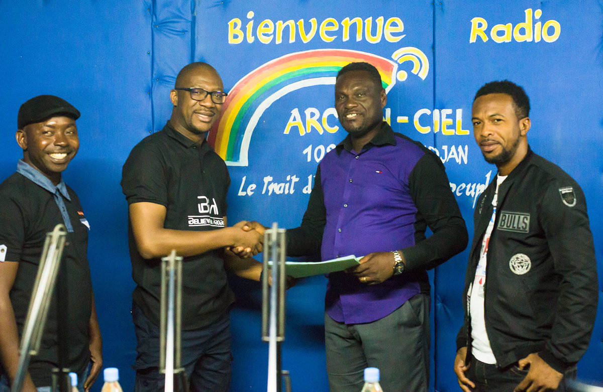 Samedi 27 avril 2019, Radio Arc-En-Ciel et #BelieveInAbobo ont signé une convention de partenariat pour accompagner (et donner un écho plus grand à) la campagne positive sur la commune d'#Abobo. 
Tout l'album photo sur tinyurl.com/y4bmbrrb
