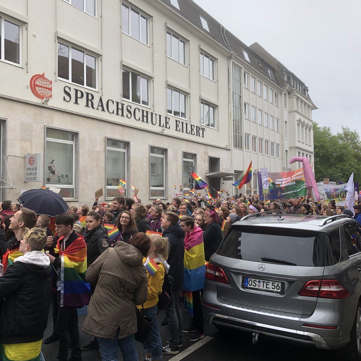 csdnordwest's tweet photo. Erfolgreicher CSD in Osnabrück! Seid ihr dabei? #csdnordwest #csdnord #lsbti #lsbtti #lgbti #csdosnabrueck https://t.co/sBmQA0Bohx