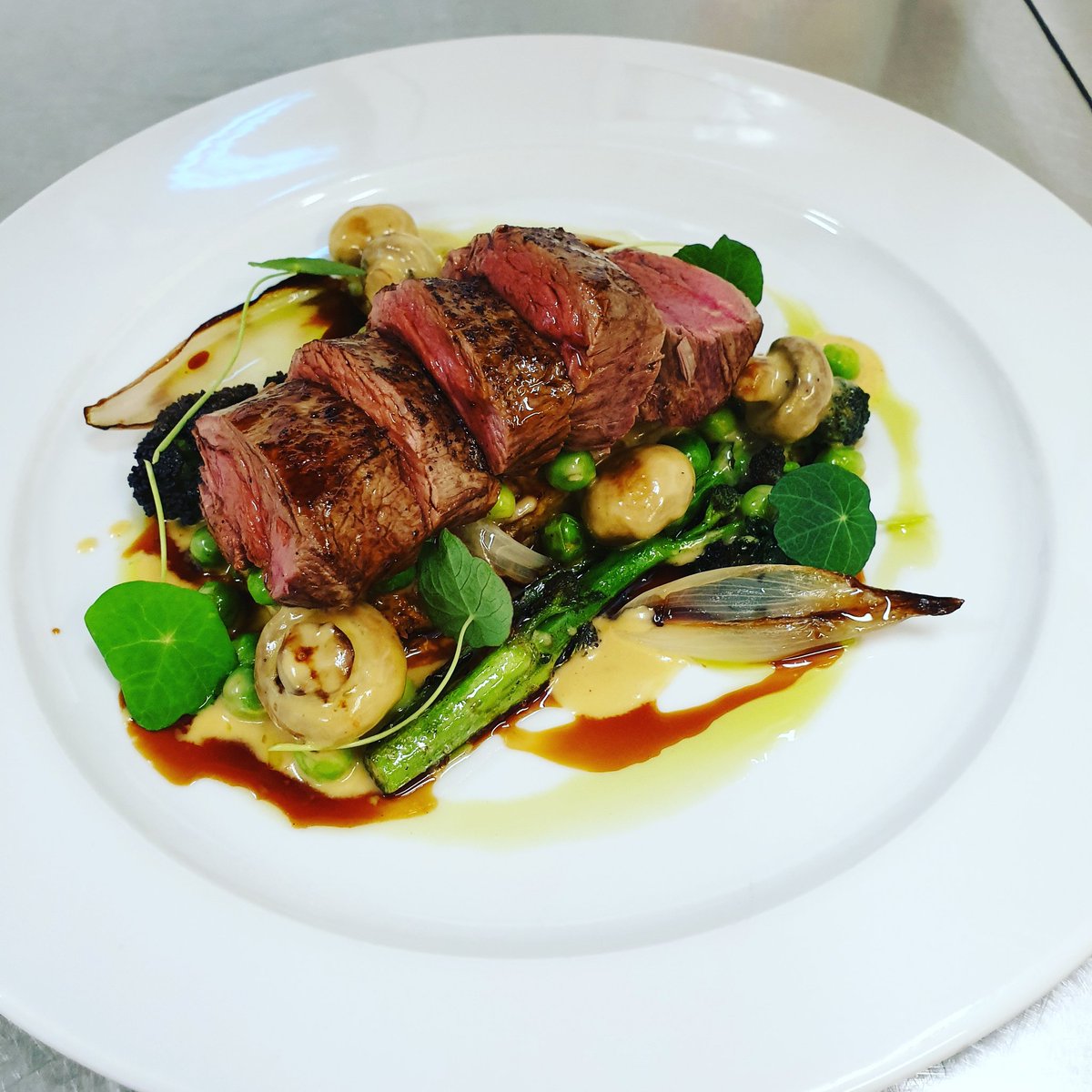 Asquiths Restaurant tweet media