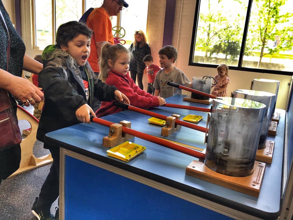 lancscifactory's tweet image. THANK YOU so much to everyone for coming out to today's Science is Amazing Festival! We had a great time celebrating STEM with the community today! #SIA2019 @lancscifactory #LancasterScienceFactory #ScienceFactory #LancasterPA #MechanicalAdvantage #Levers