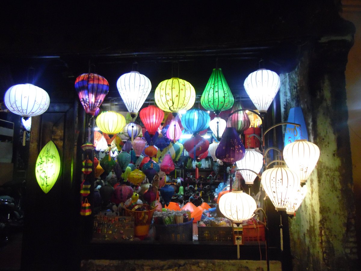 rbexart's tweet photo. A few from last year’s amazing #trip to #Vietnam 
#takemeback #goexplore #travel #travelcaptures #seetheworld #traveltogether #ilovetravelling #wanderlust #tourtheplanet #travelingtheworld  #traveleverywhere #earthpics #travelpic #travelphotography #tripaddicts #keeptravelling https://t.co/1sRF9jTzTw