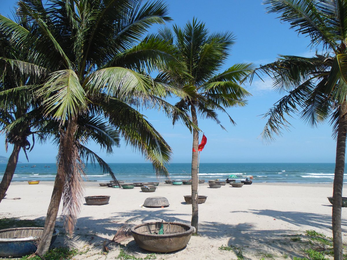 rbexart's tweet photo. A few from last year’s amazing #trip to #Vietnam 
#takemeback #goexplore #travel #travelcaptures #seetheworld #traveltogether #ilovetravelling #wanderlust #tourtheplanet #travelingtheworld  #traveleverywhere #earthpics #travelpic #travelphotography #tripaddicts #keeptravelling https://t.co/1sRF9jTzTw