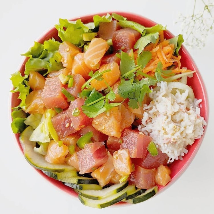 metroatmainapts's tweet photo. Poki Cat is now open! 

Corona Location off Main st @ Metro at Main come build your own poki burrito or bowl!

#poki #fresh #tuna #scallops #shrimp #spicysalmon #rice #salad #bowls #nowopen #stopby #mainst #corona #metroatmain #harrison #retail #hip https://t.co/xMoedLaPgs