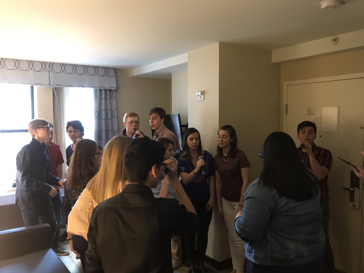 AcavilleRadio's tweet photo. #IFeelItComing - it’s the #Deaftones from @WCCNJ and you’ll see them in #TheSpotlight with #AcavilleOnTheRoad https://t.co/yCJGq4EVH4