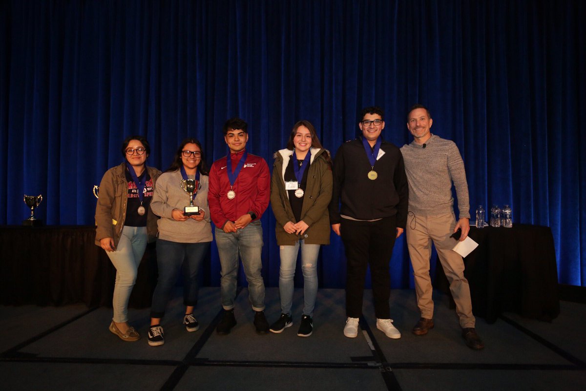 MagfinEDge's tweet photo. Congrats to the 2019 #MagChallenge winners: 1st @AUSLWPAHS 2nd @ChicagoAgHS 3rd @CristoReyChi 4th @BeNobleRCP and 5th @PalatineHS! And congrats to the rest of our participating schools! https://t.co/0lZuysq5DT