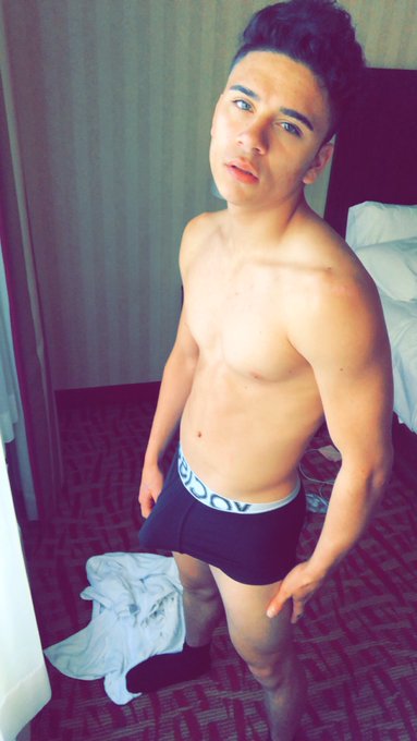 Good morning 😃 https://t.co/9df50F50Nm