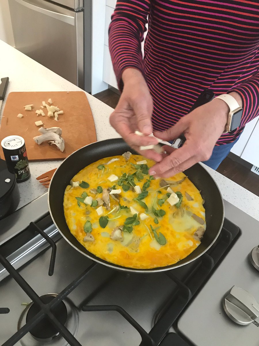 LValsvik's tweet photo. First weekend of the @StPaulMarket ! Fresh from the market this morning to breakfast at home! Mushrooms, eggs, @EichtensCheese, and micro-greens! @kool108radio @kare11 https://t.co/z3zPWuwvez