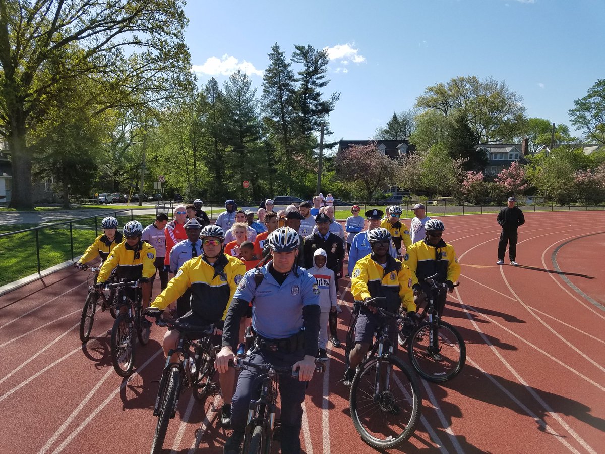 PPDExplorers's tweet photo. Congratulations to all the athletes @SpecialOlympiPA Spring Event. We support youπ. You trained hard to get where your at. Your ALL champions π
! @PhillyPolice @PPDDennisWilson @PPDExplorers @BernardHopkins @PPD16Dist https://t.co/iwy4NISAgk