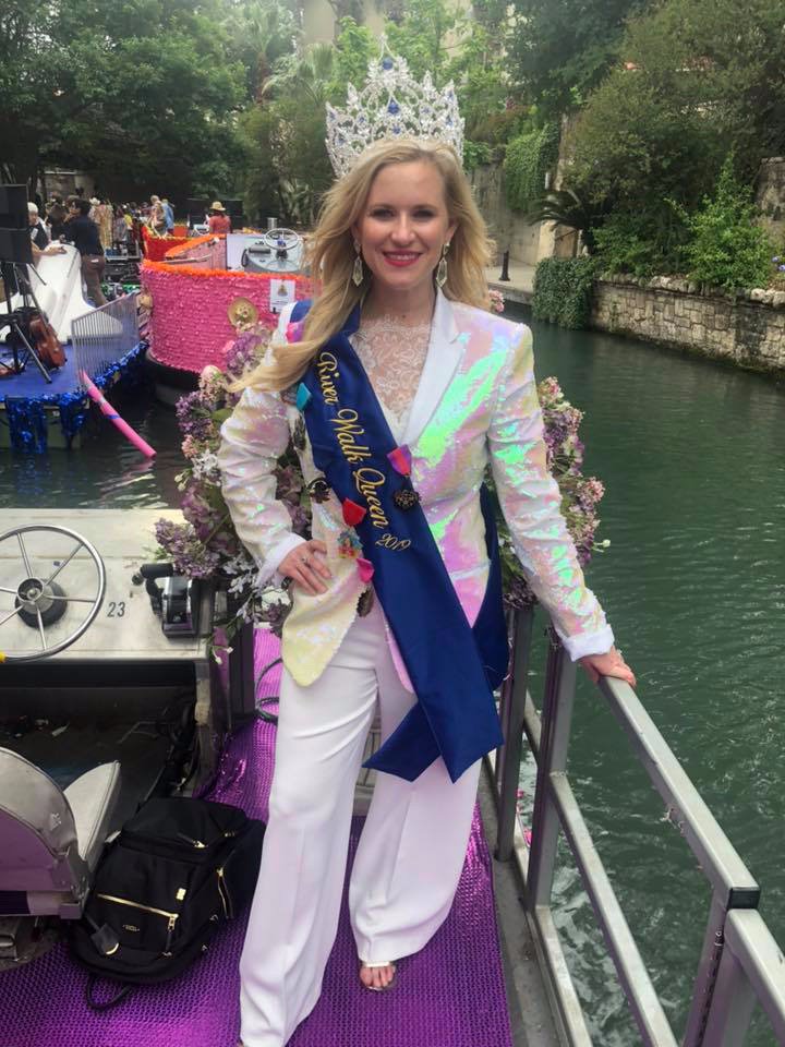 FGISanAntonio's tweet image. FGI San Antonio member, Tori Johnson  this past Monday during the Texas Cavaliers River Parade doing her duties as Queen of the San Antonio River Walk.
#FGI #FGISA