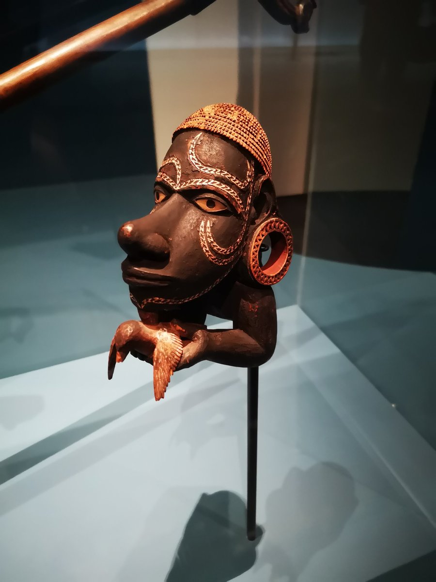 CicutoESCP's tweet photo. Expo Océanie au musée des arts premiers https://t.co/gEEU8ssuUD