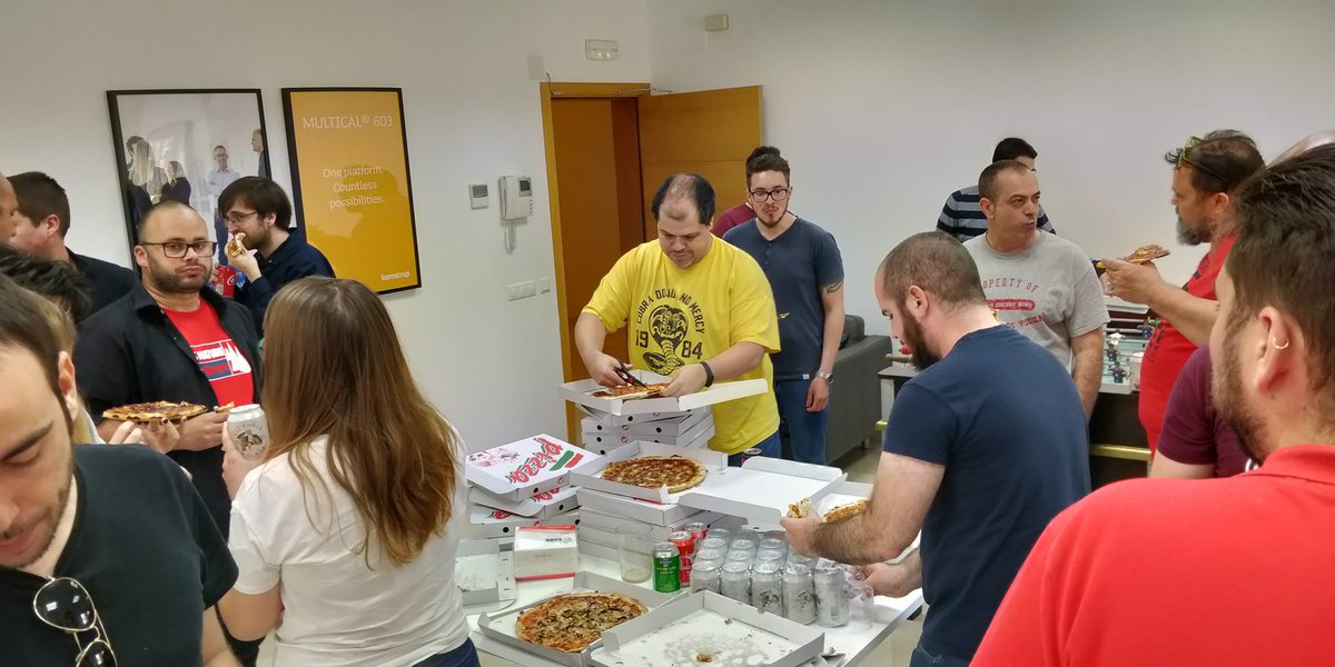 Azure Málaga tweet media