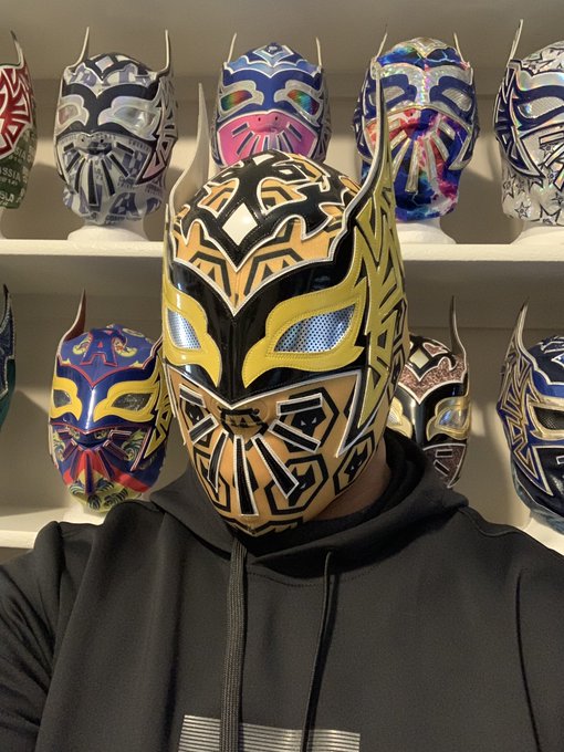 View image on Twitter