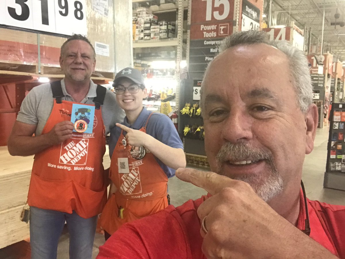 EdVerrette's tweet image. Michael celebrating 8 years with the company. Michael here’s to 8 more great job.