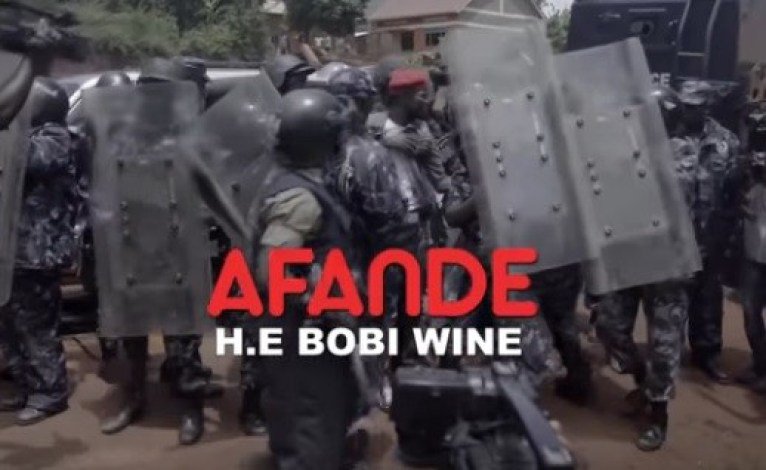 Ugandan musician and member of parliament  @HEBobiwine served out another track titled “Afande “Watch it here - 