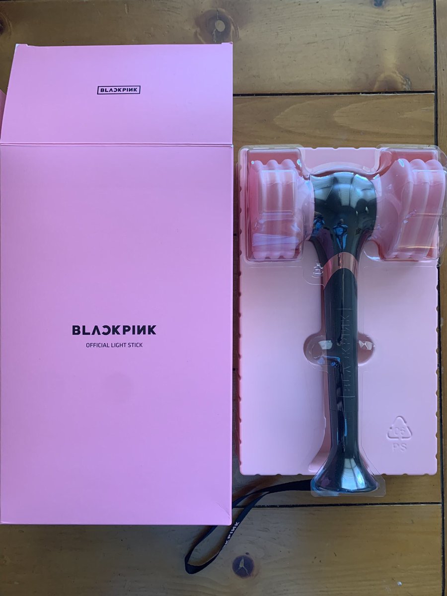 twipaor's tweet photo. เพื่อนฝากขายแท่งไฟblackpinkใช้แค่ตอนไปคอนครั้งเดียว 600ค่ะ  #ตลาดนัดblackpink #ตลาดนัดblink #ตลาดนัดบพ https://t.co/qakINlt9U4
