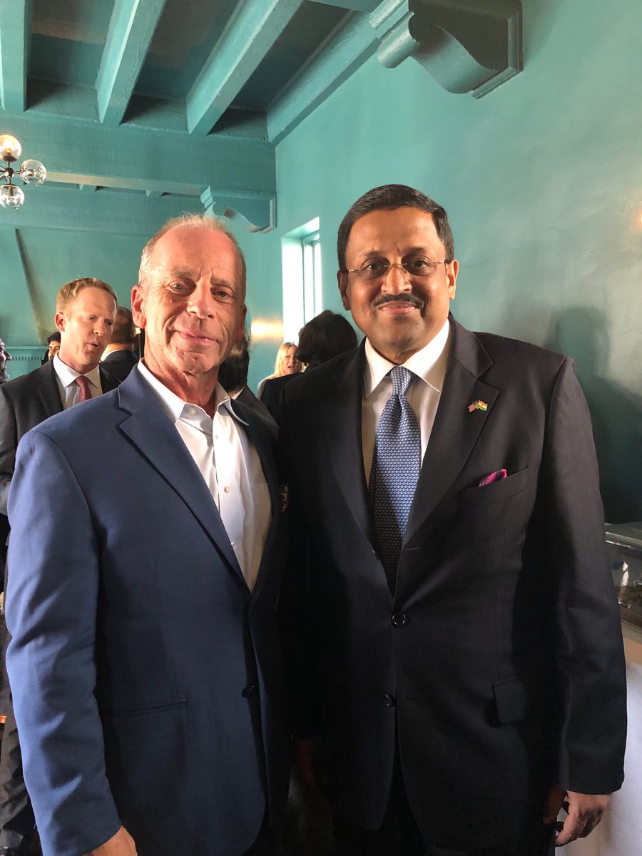 MarkSadovnick's tweet photo. Honored to meet India’s Consul General @SanjayPanda, Ambassador @HarshVardhanShringla, & @NishaBiswal #USIBC, representing @5thelementgrp & @WorldTradeCenterLA . Exciting opportunities in play! https://t.co/LMfOfTHLS8
