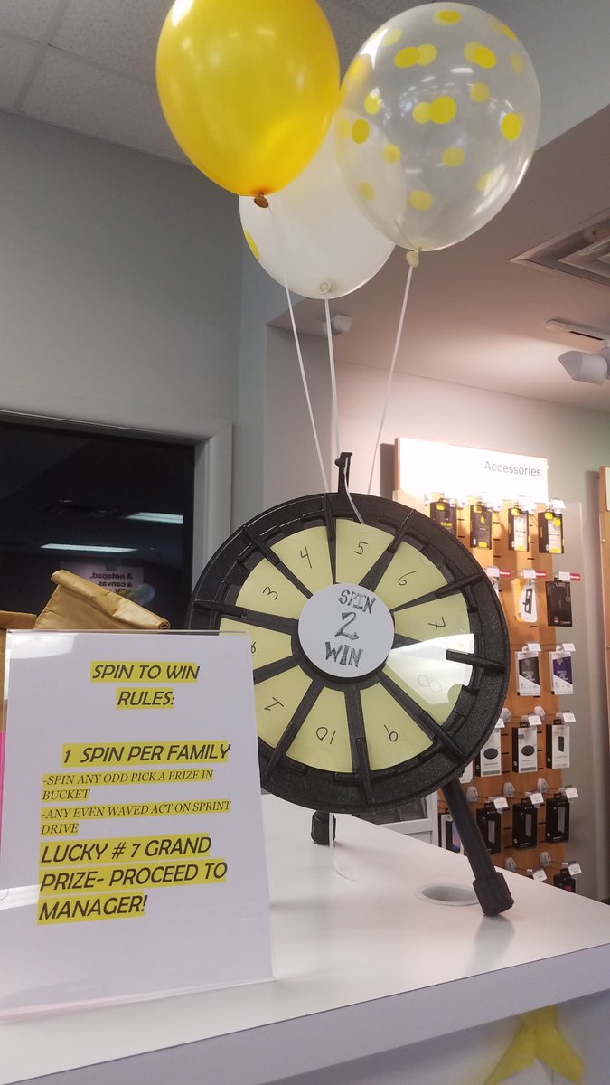 LocalSprint1795's tweet photo. Pop in and enjoy the festivities!
#sizzlingsprintsaturday
#Sprintsaysthanks 
#Freebies
@z96fwb @Hangoutfest ticket giveaway too!! https://t.co/p37b2D3n1H