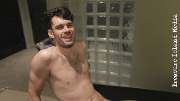 From LIAM COLE's HARD CUTS 3: Fuck foreplay - these sex swines are all about the main event. <a href="/PetoCoastxxl/">Peto Coast</a> throws <a href="/JakeAscottXXX/">Jake Ascott</a> down on the bed, and in an instant his legs are spread. Preview it now only <a href="/TIMFuckXXX/">TIMFuck</a> bit.ly/TIMFUCK