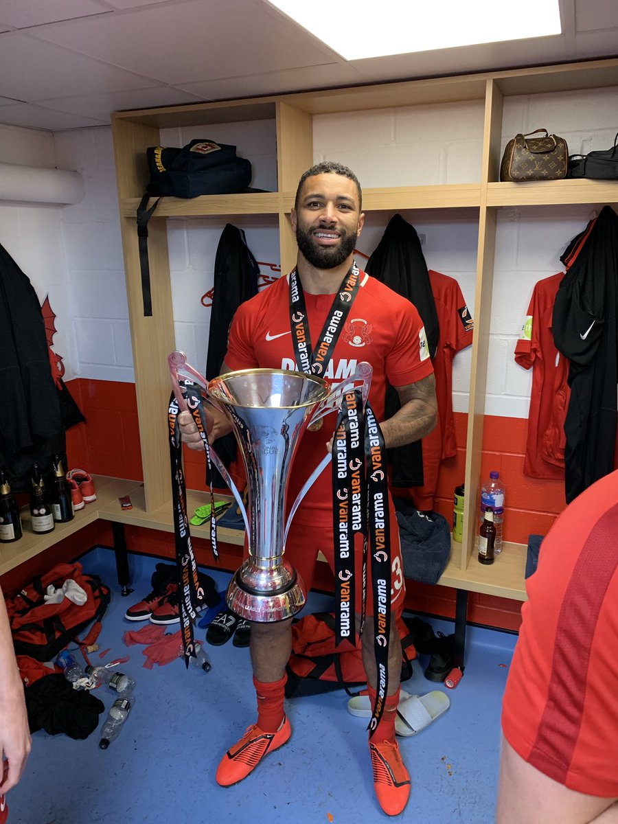 Job done <a href="/leytonorientfc/">Leyton Orient FC</a> #champions 👊🏾