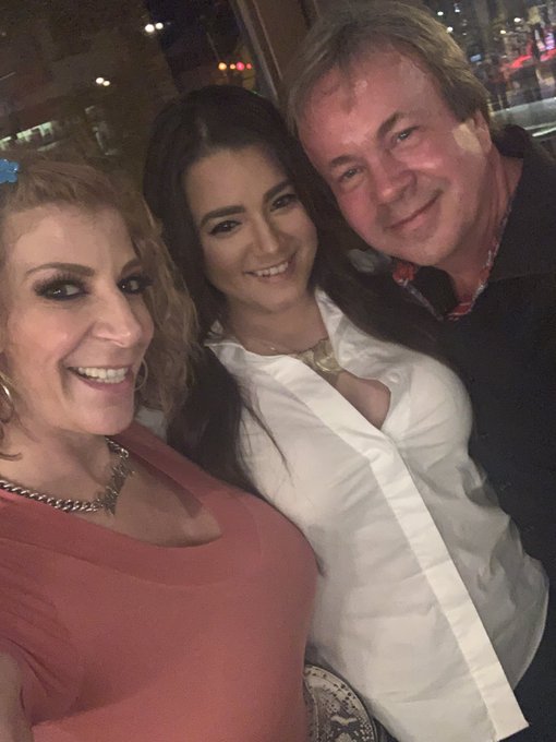 Great times with great people! Had a wonderful visit with @SaraJayXXX and thank you @CamWorldDan 😘 https://t<a href="/tag/model"class="tags"><span>#model</span></a><a href="/tag/actress"class="tags"><span>#actress</span></a><a href="/tag/ceo"class="tags"><span>#ceo</span></a><a href="/tag/cam"class="tags"><span>#cam</span></a>