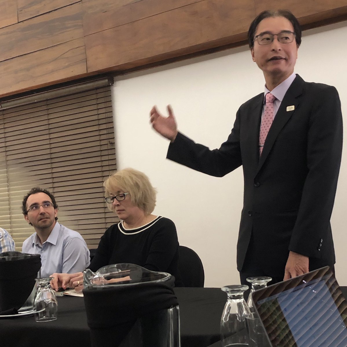 simondocvet's tweet photo. A very useful joint officers meeting of the @WorldVetAssoc & the International Veterinary Officers Coalition #IVOC 🌎 #TeamVet 🌍 #OneVeterinaryCommunity 🌏 #WVAC2019 #WorldVeterinaryDay #VaccinationIsGREAT https://t.co/5Jt4Muzc1B