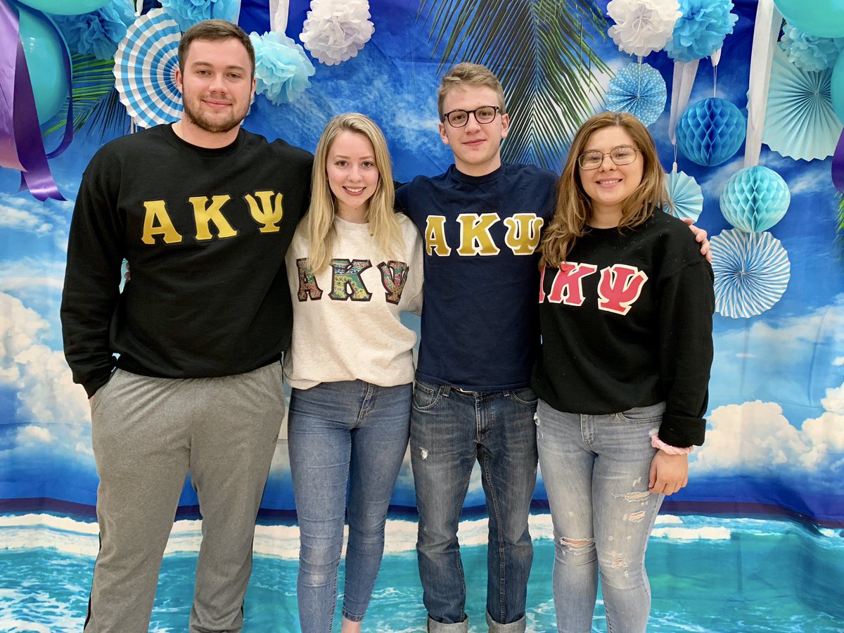 AkpsiC's tweet photo. Relay for life was a huge success! The brothers of AKPsi formed a team and helped fundraise money for cancer research. From Brother Miguel going bald for bucks and Brothers playing music chairs the night was well worth it! https://t.co/P8CN5ciif7