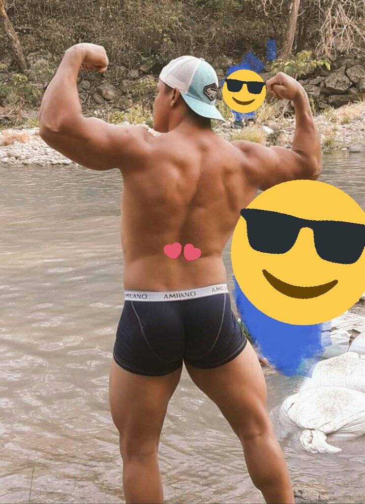 DanyEmmanuell's tweet photo. DELICIOSO CULAZO DE MACHO https://t.co/wEASTxYlvI