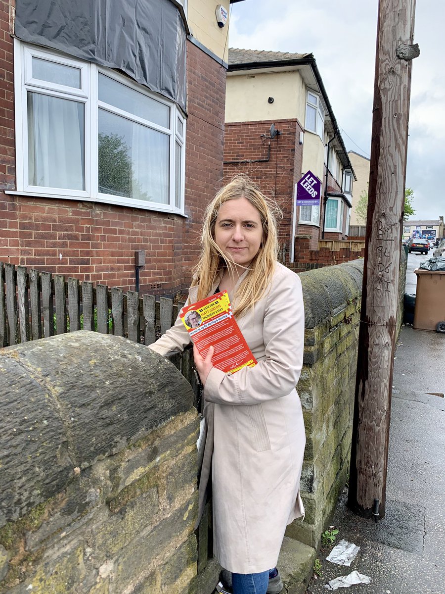 MarkJSewards's tweet photo. Out with @Alice_Smart on Tong Road this afternoon spreading the word about why the people of #Farnley &amp; #Wortley should re-elect Cllr Matt Gibson on Thursday. https://t.co/756imLU9tf