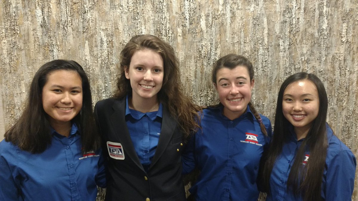 Congrats to Yvonne Perez, Clara Whelan, Bridget Barragy, and Iris Ung for placing 3rd in Webmaster at Texas TSA State!  They advance to Nationals!