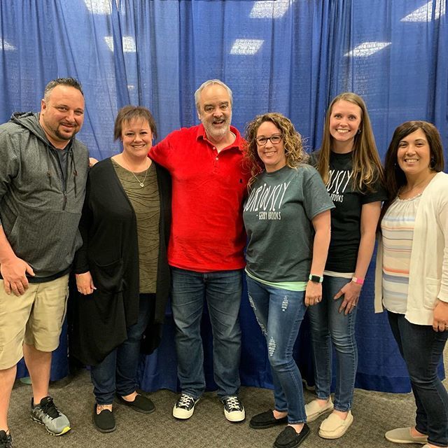 berkeleypotter's tweet photo. So excited to meet @gerrybrooksprin today!  #wearehmp https://t.co/jQ6DBcGeIt https://t.co/r6a5MESbY3