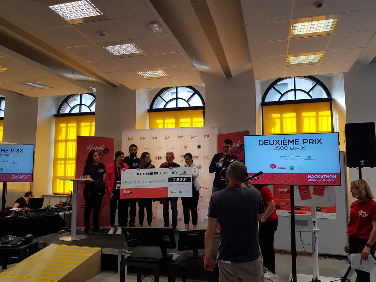 IsabelleDando's tweet photo. Bravo à l équipe @CANSeine et @VillageCA_Rouen qui a remporté le 2e prix au #handihack
Et à toutes les équipes participantes ! https://t.co/civD7Fw9pH