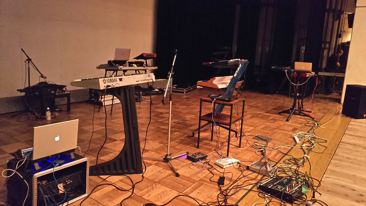 shino_shifon's tweet photo. 千葉でライブしてきました。
シンセ愛ほとばしるみなさんありがとうございました!!
またお会いしましょう(へ´∀`)へ
岩崎さんおつかれさまでした!
#synthAtion https://t.co/70g7CNOPRv