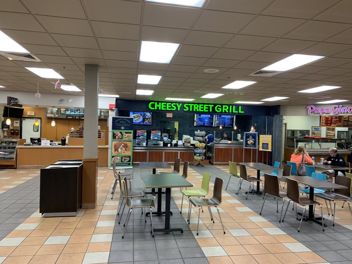 Kool_Terry's tweet photo. u know your havin a kickass day when it starts with a breckfest of buffalo bread from your fave restraunt on the entire earth!!!! #workedout #treatmyself https://t.co/OYg8XFiQ7N