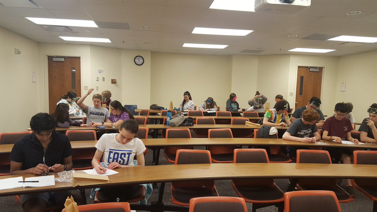 Teams of 3 wrap up Experimental Design at Nebraska Science Olympiad.Given the contents of one of these bags, design, conduct and prepare a written report of your team's findings.
<a href="/NESciFest/">NESciFest</a>