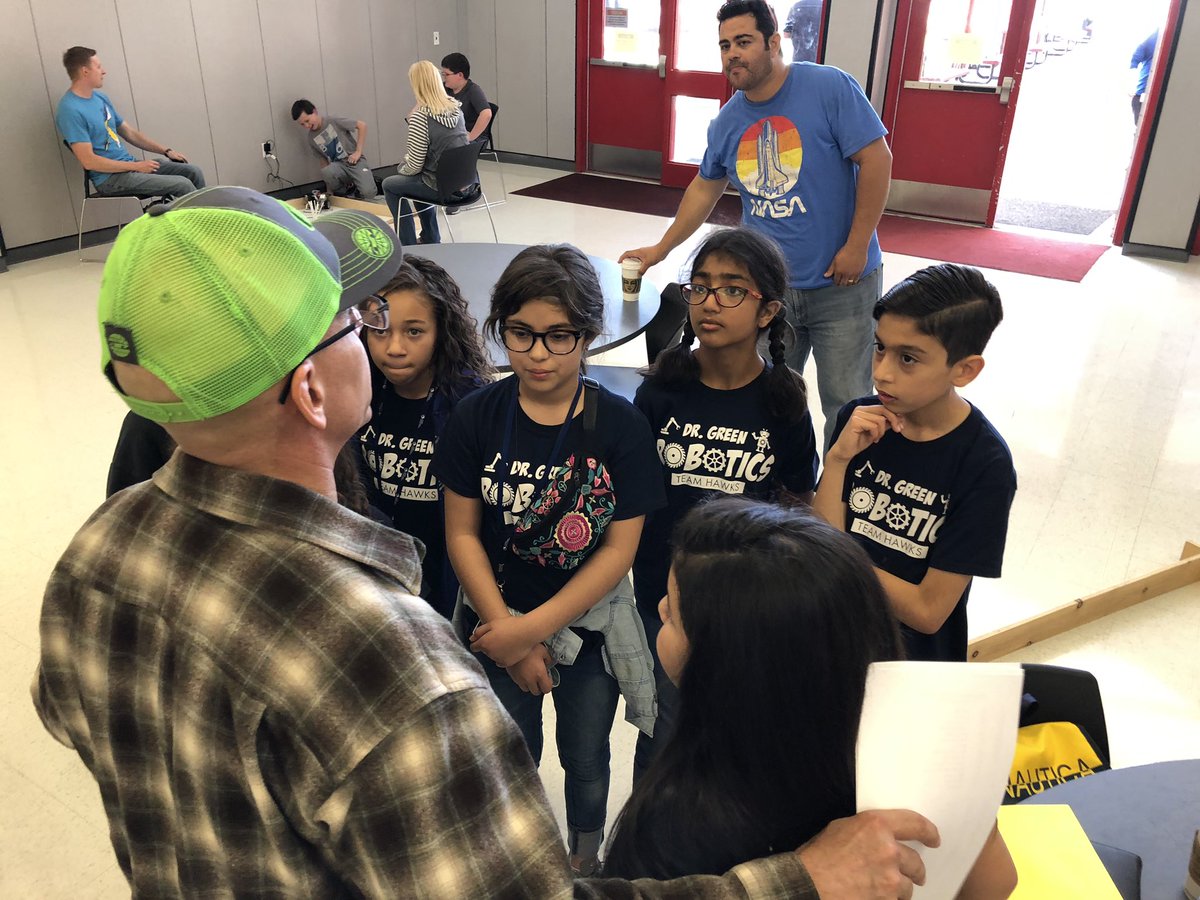 DVISD_EdTech's tweet photo. 🌪 🤖 #DVphotowhirlwind
#TCEA_Robotics #DVISD_EdTech #DVProud @TCEA @DelValleISD https://t.co/vdtuhbJ9qf