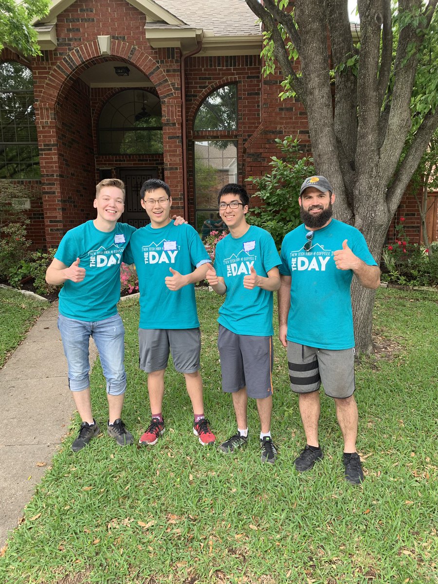 JoieJLew's tweet photo. lawn work and volunteer service is a great time with these guys!!! #DoitfortheDAY @NewTechCoppell #NTHCEmpower https://t.co/7CBzxRwLcc