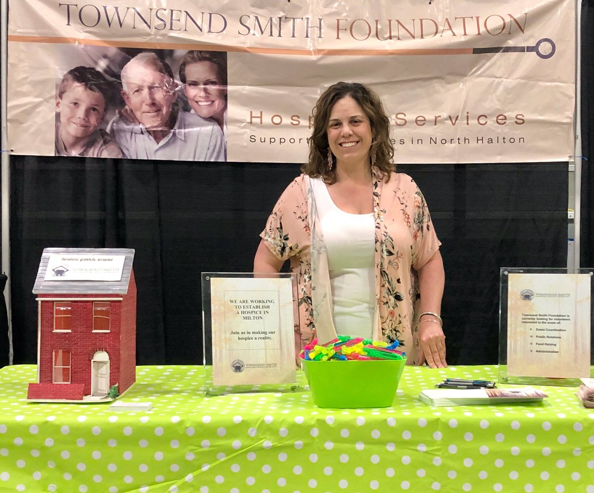 townsendsmithf's tweet photo. Townsend Smith is the charity today at the #momshow come out and visit us. #hospice #palliativecate #miltonon https://t.co/jC0umVXl8O
