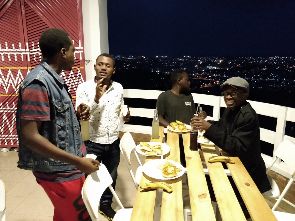 AndelaRwanda's tweet photo. It's a wrap!!

Many thanks to all the aspiring developers who attended and made the workshop today 🔥. And for everyone who followed online on #ProgateAndelaMeetup, thank you and see you again next month.

Keep Coding! 🚀 https://t.co/b0DyvLyoZk