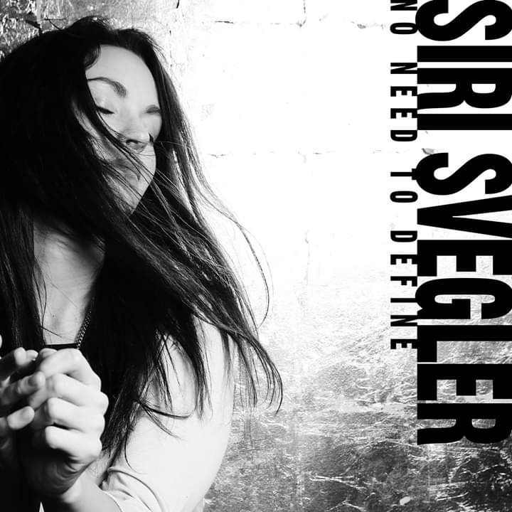 Robyteknos's tweet photo. @sirisvegler amazing voice ❤️welcome  https://t.co/qcOEEW9Pgs #NoNeedtoDefine https://t.co/AH1pMKGx9P