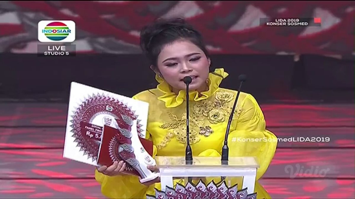 #SelfiKonserSosmedLIDA2019 
@LIDA_SELFI07