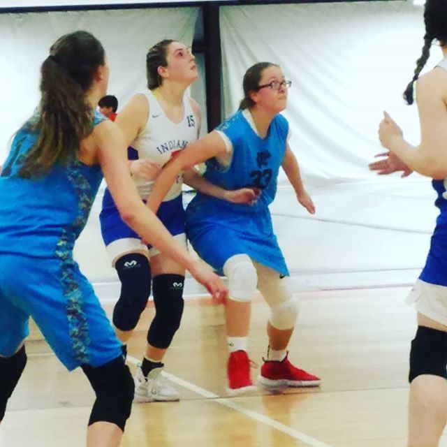 ButzTera's tweet photo. A little hustle happening this morning. My girl on the court and me on the bleachers listening to #businessboutique audio book. .
.
.
#workhardplayhard #myhero #everydayimhustlin https://t.co/DDNgv6kFir