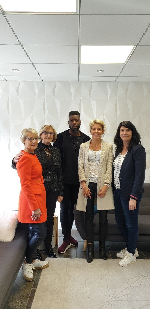 UnieSCO_angers's tweet photo. Un grand Merci à CRYOACTIV' Angers pour cette matinée découverte. Bel et chaleureux accueil de toute l'équipe 👍😊 @Ismael_Traore @anthonytondut #récupération #auxpetitssoins #détente #simplicité #sport #relaxation https://t.co/CMBh93G8uy