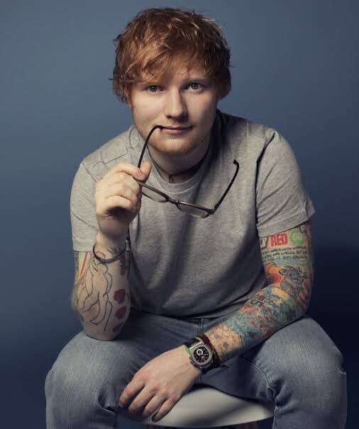 ValeriaHarry1's tweet photo. Mi novio el que canta bien hermoso y esta to rico |. mi mejor amigo el que tiene buena salud. #EdSheeranIsTheBoyOfARMY https://t.co/6lGCzYZisG
