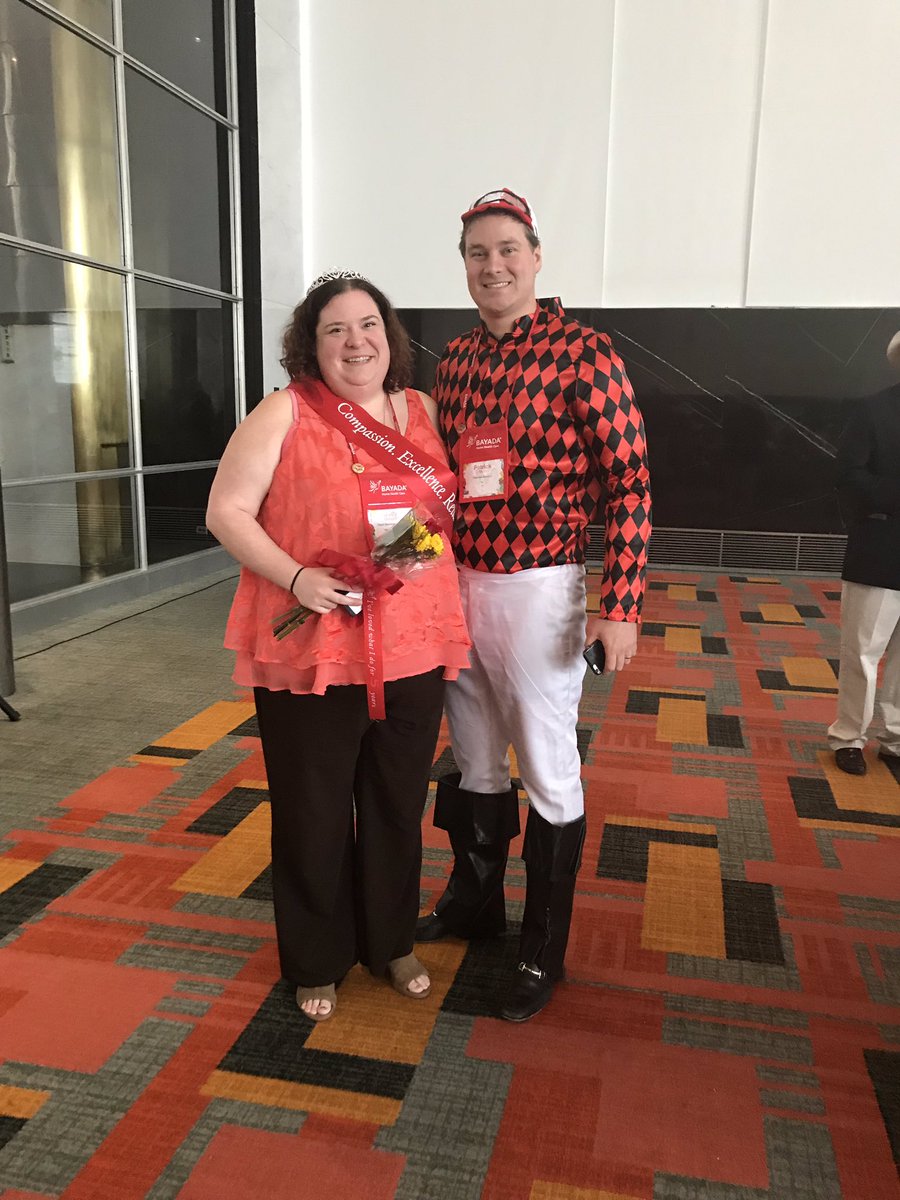 AngCan517's tweet image. 5 year award #awards weekend