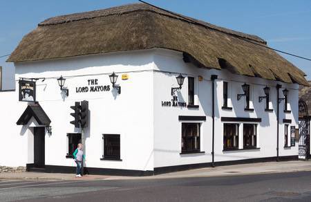 Sad times in Swords as the Lord Mayors announce to staff that they are closing. Closing date it yet to be set but it will result in 27 job losses. Many local businesses in Swords such as indie Spice and Gourmet Food Parlour have offered staff work.
