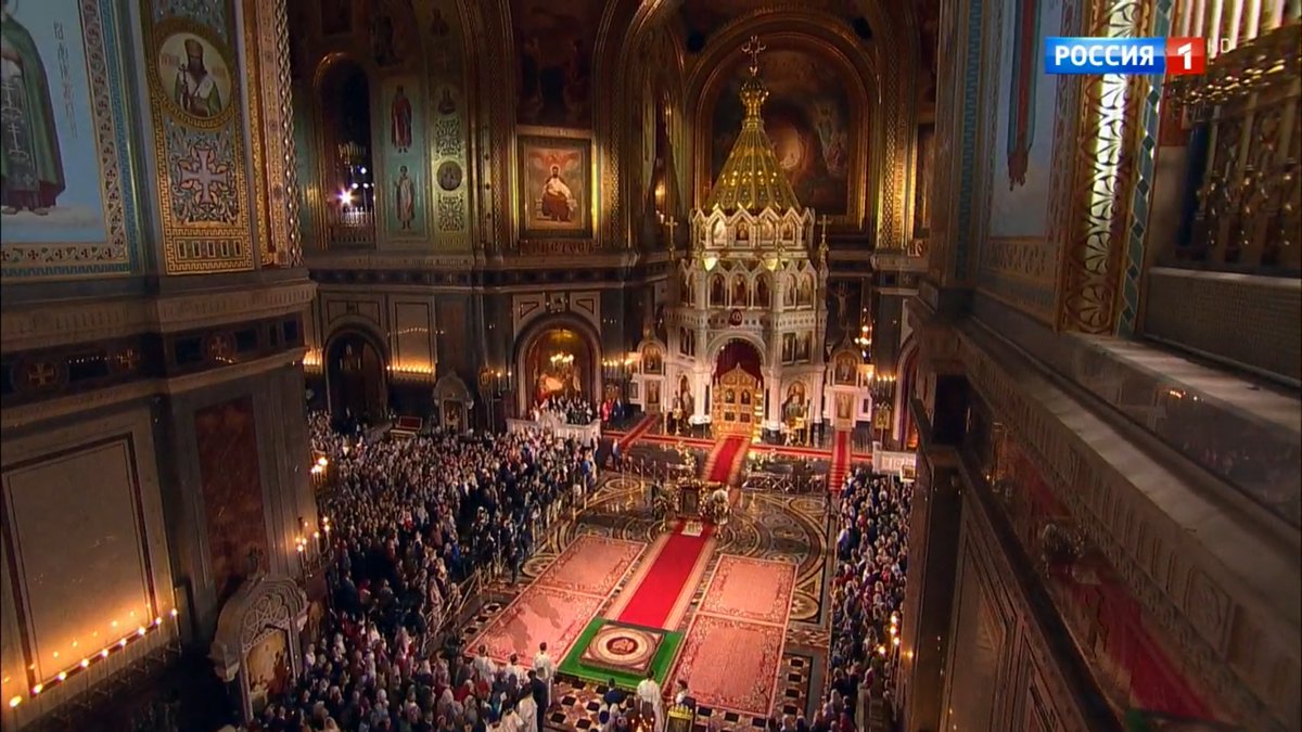 Храм христа спасителя 2021. Патриарх кирилл сретение. Из какого храма ведется сегодня трансляция. Храм христа спасителя пасха 2020. Митрополит кирилл на службе в храме.