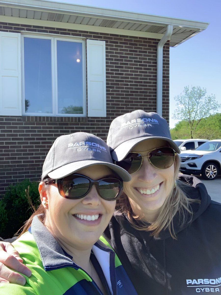 Elisa__Soto's tweet photo. Community service event in Haymarket, VA with the @ogsystems and @ParsonsCorp team.  Feels great to support our heroes!   Serve our Wounded Warriors. https://t.co/3JbzW8TO4g
