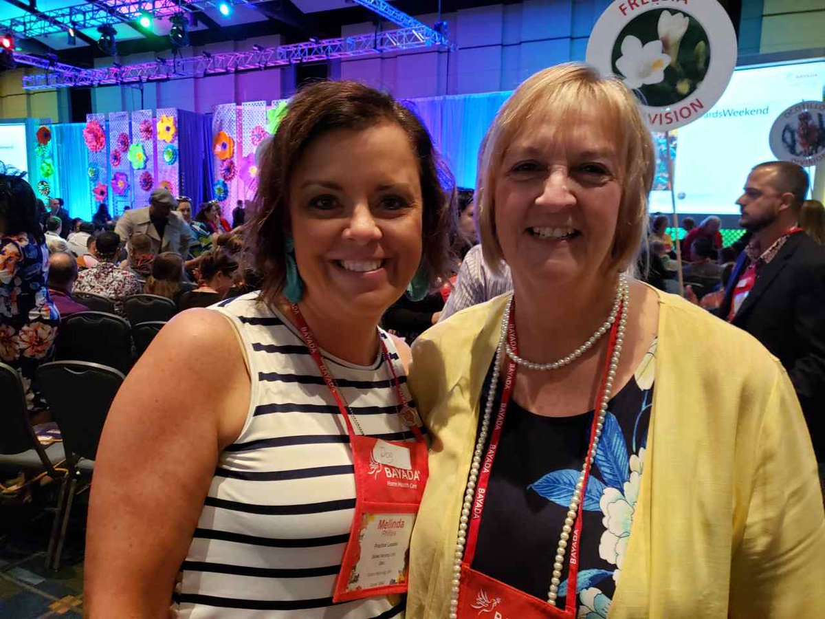 MichelleCashwe4's tweet image. @AwardsWeekend  #Greatleaders #nc #womenpower